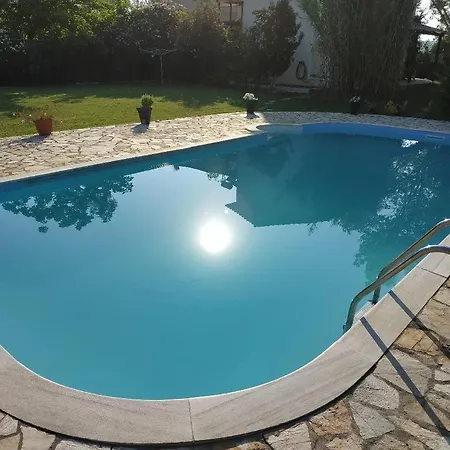 Pool *